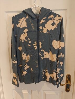 LULULEMON Fullzip Scuba Hoodie